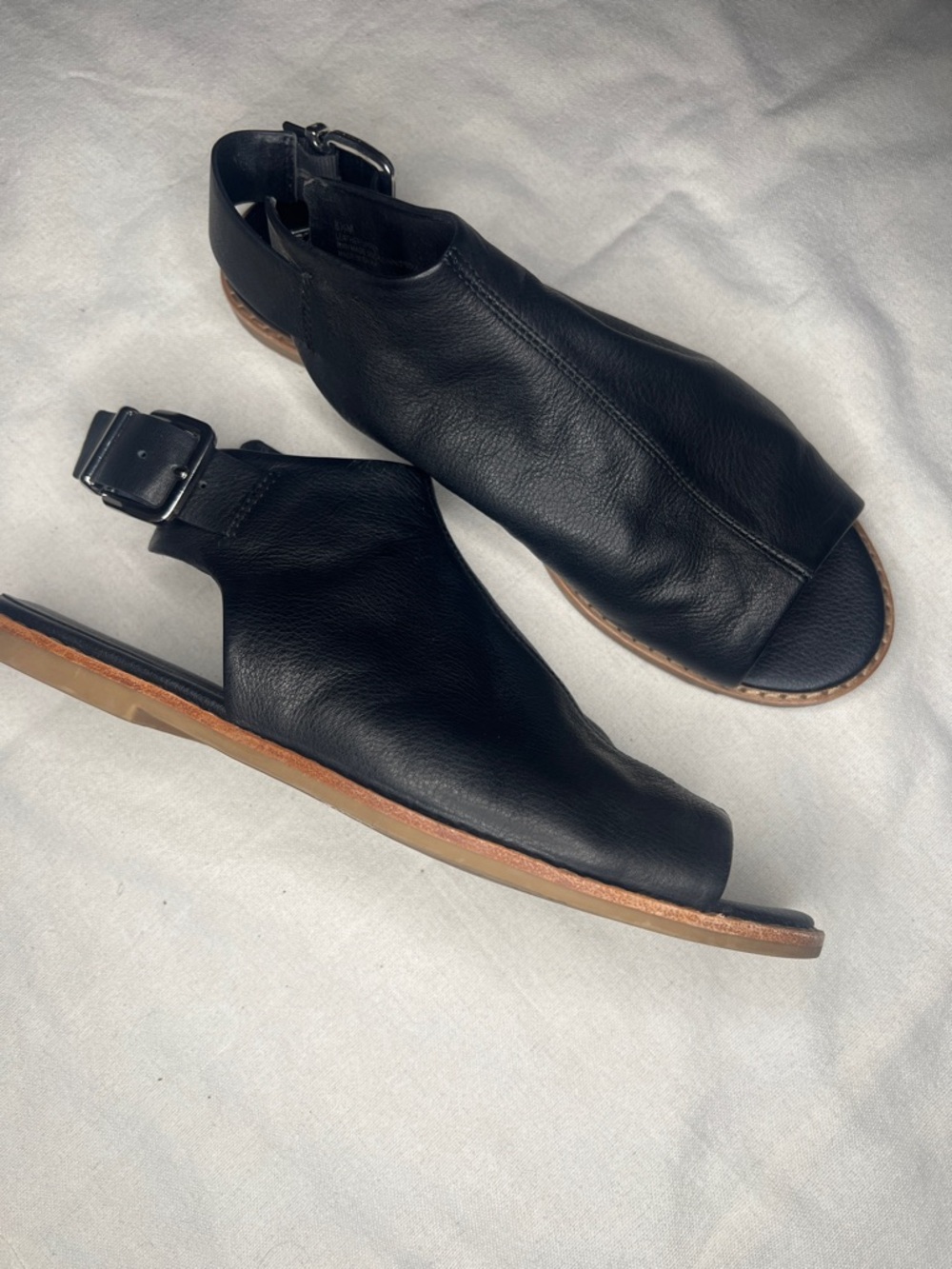 ANTONIO MELANI Black Leather Peep-Toe Slingback Sandals